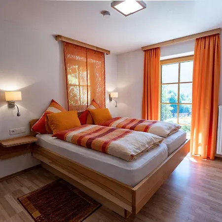 Hotel & Lampllehen 3*