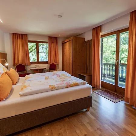 Hotel Hotel&chalets Lampllehen Marktschellenberg